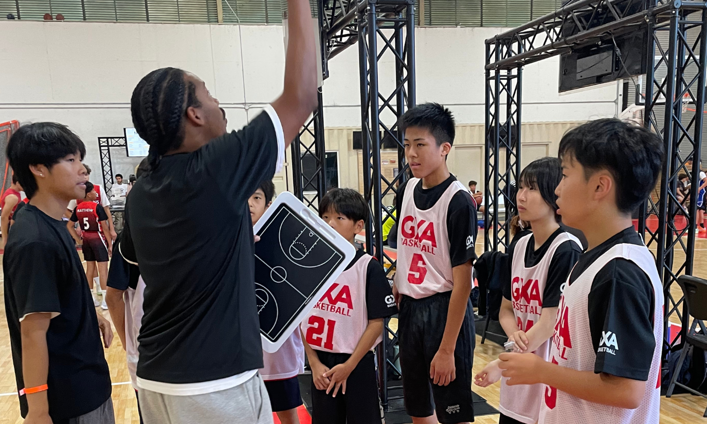 中1〜中3｜現地チームと対戦！夏休み短期LAバスケットボール留学2025